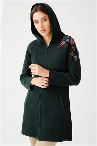 Женский шерстяной кружевной длинный кардиган зеленый