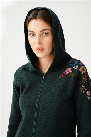 Женский шерстяной кружевной длинный кардиган зеленый