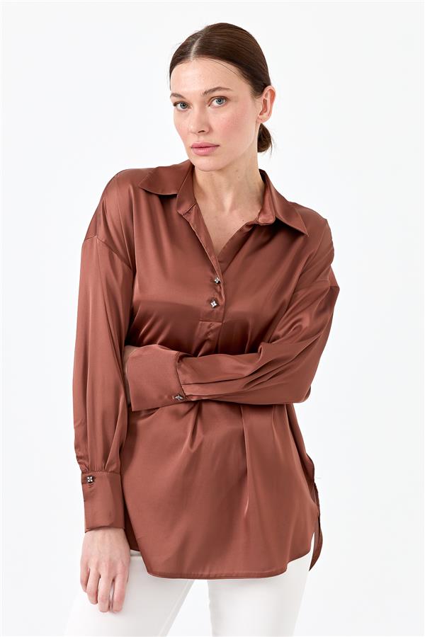 Женская блуза с атласным воротником медного цвета