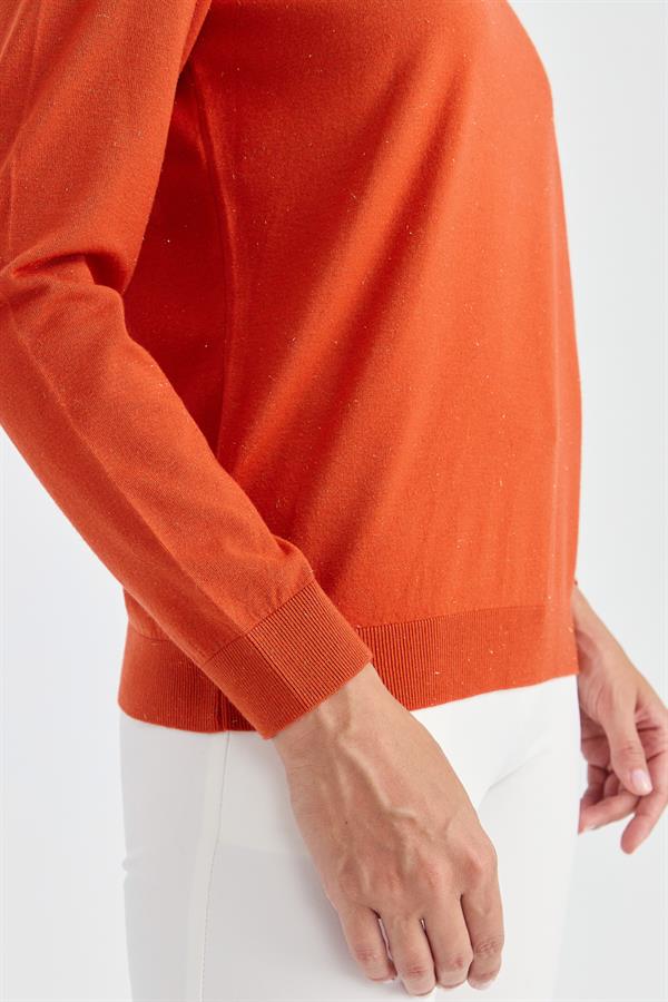 Женский базовый свитер Angelina с круглым вырезом