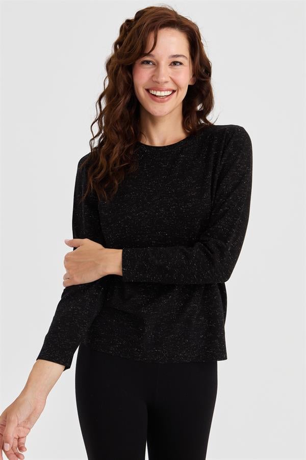 Женский базовый свитер Angelina с круглым вырезом