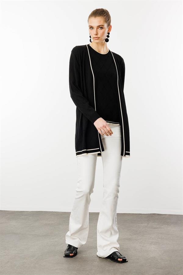 Kadın Sıfır Yaka Baklava Desenli Yazlık Hırka Siyah