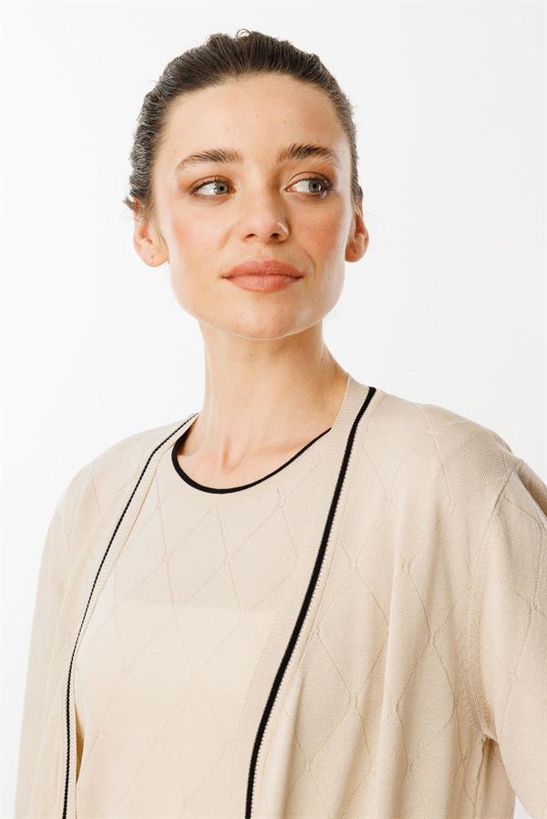 Kadın Sıfır Yaka Baklava Desenli Yazlık Hırka Bej