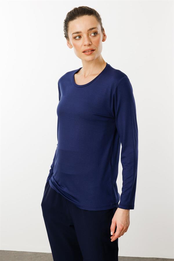 Женская базовая хлопковая блуза с круглым вырезом темно синяя