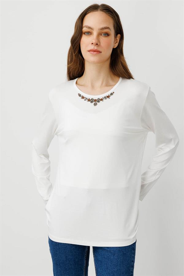Kadın V Yaka Boncuk İşlemeli Penye Bluz Ekru