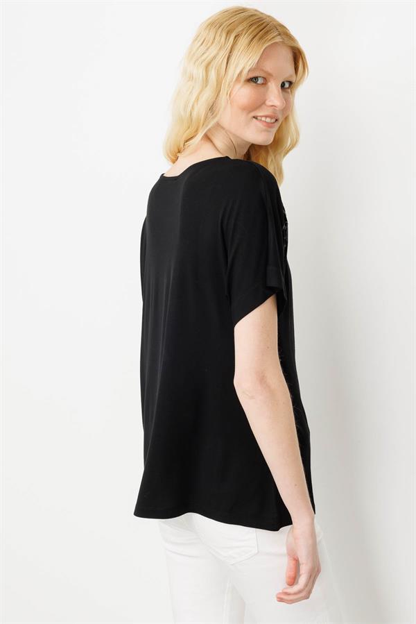 Kadın Sıfır Yaka Boncuk İşlemeli Penye T-shirt Siyah