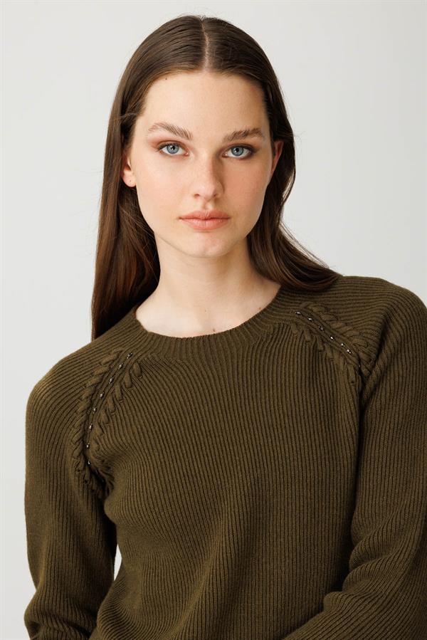 Kadın Sıfır Yaka Boncuklu Yün Kazak A.Yeşili