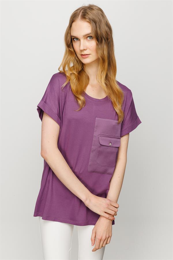 Womens Crew Neck Pocket Satin T-shirt Lavender