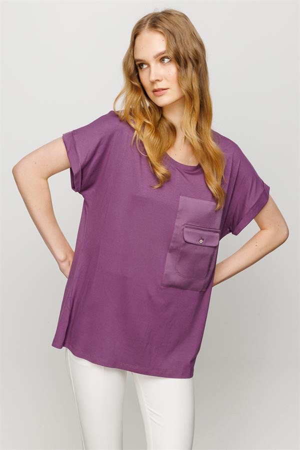 Womens Crew Neck Pocket Satin T-shirt Lavender