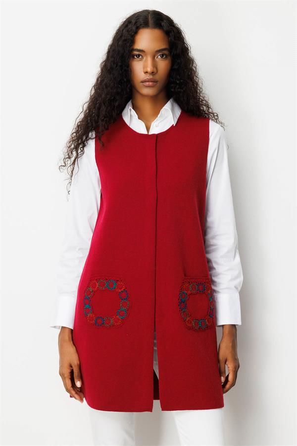 Kadın Sıfır Yaka Cebi Tığlamalı Uzun Yün Yelek V.Çürüğü