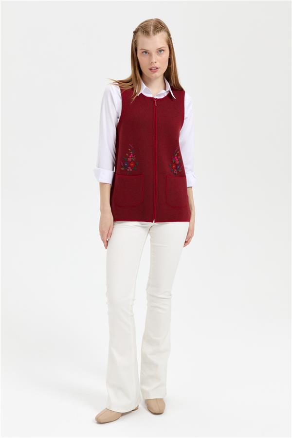 Kadın Sıfır Yaka Cep Üstü İşlemeli Kısa Yün Yelek V.Kırmızı