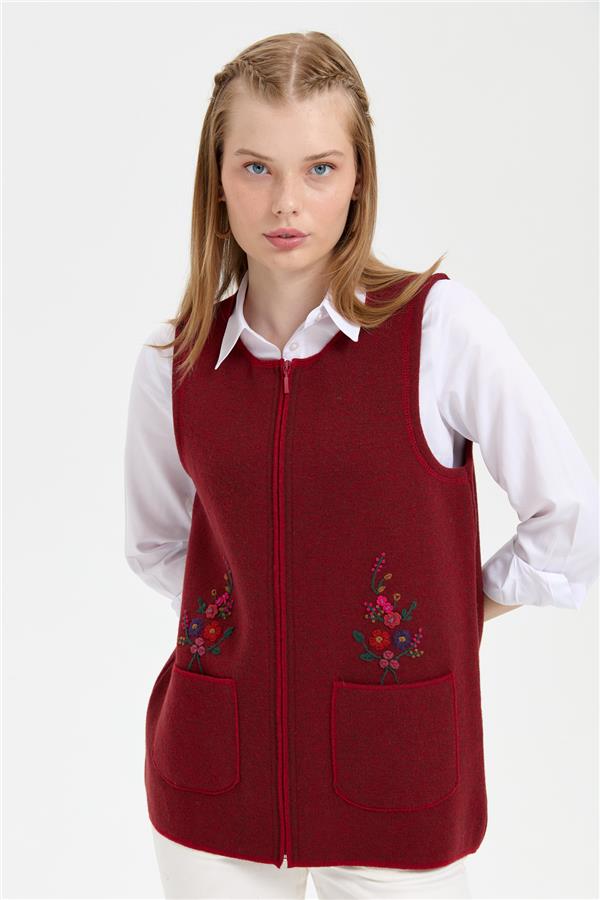 Kadın Sıfır Yaka Cep Üstü İşlemeli Kısa Yün Yelek V.Kırmızı