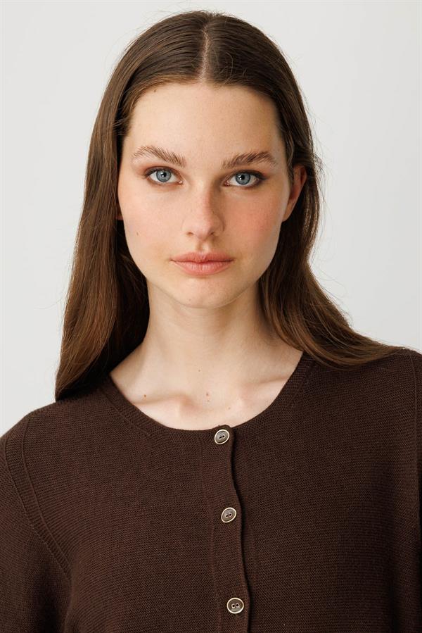 Kadın Sıfır Yaka Cepli Düğmeli Ceket Kahve