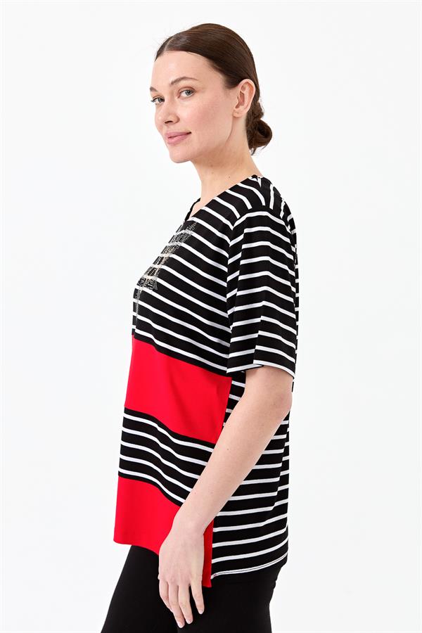 Kadın Sıfır Yaka Çizgi Önü Taşlı Penye T-shirt Siyah