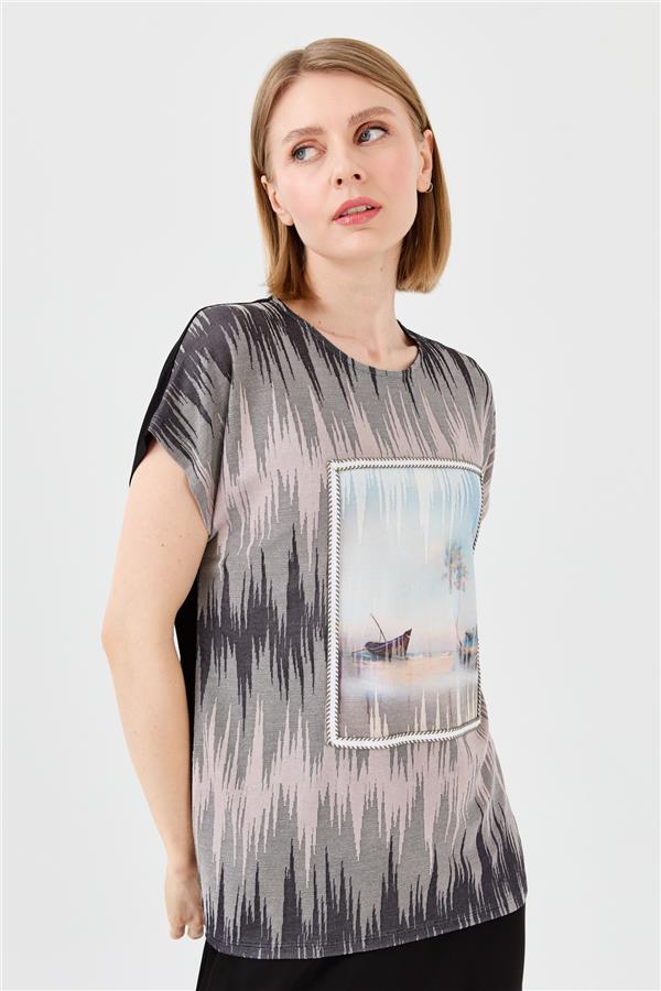 Kadın Sıfır Yaka Desenli Penye T-shirt Siyah