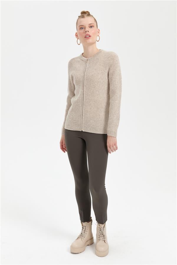 Kadın Sıfır Yaka Dikişsiz Fermuarlı Yün Hırka V.Bej