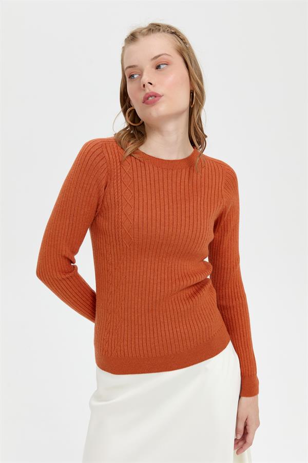 Kadın Sıfır Yaka Dikişsiz Önü Desenli Kazak Turuncu