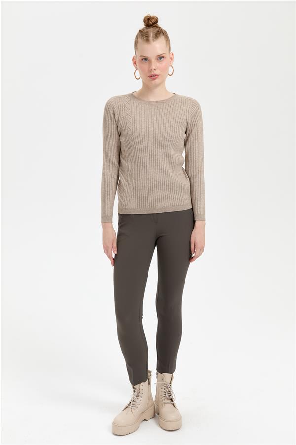 Kadın Sıfır Yaka Dikişsiz Önü Desenli Kazak Vizon