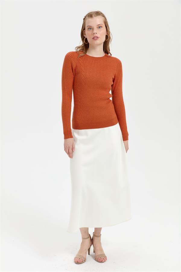 Kadın Sıfır Yaka Dikişsiz Önü Desenli Kazak Turuncu