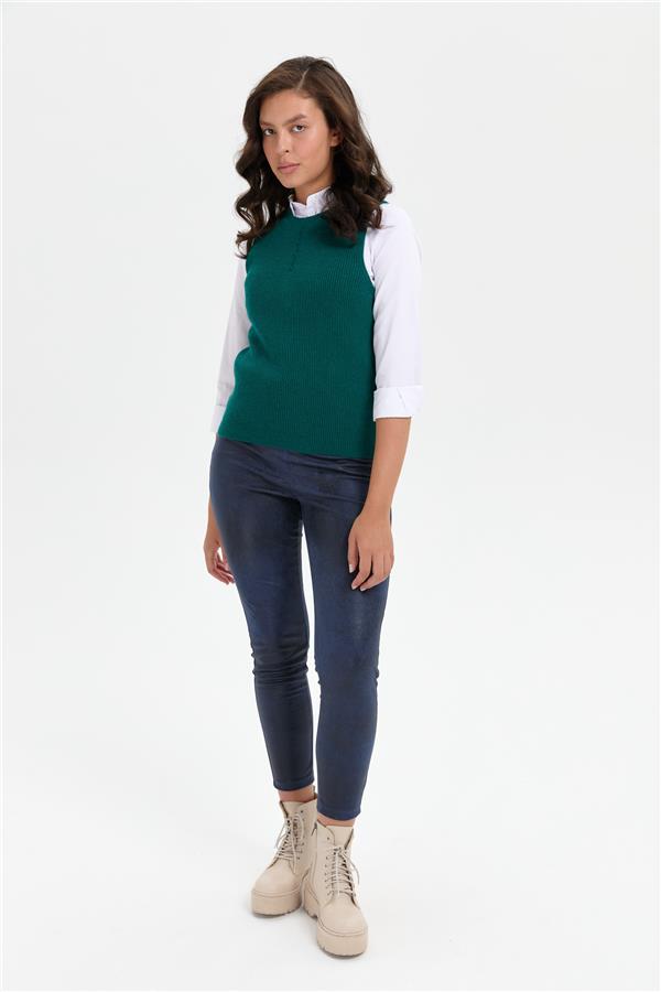 Kadın Sıfır Yaka Dikişsiz Önü Düğmeli Yün Süveter K.Ö.başı