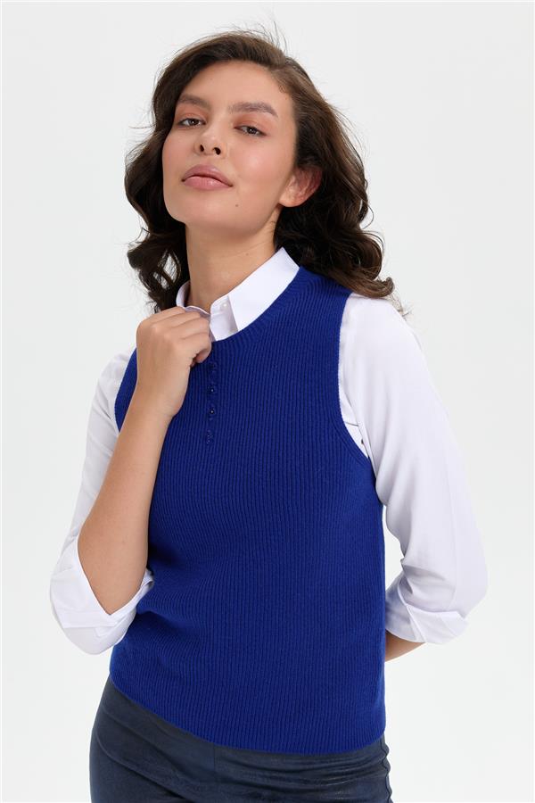 Kadın Sıfır Yaka Dikişsiz Önü Düğmeli Yün Süveter K.S.Mavi