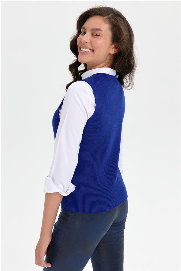 Kadın Sıfır Yaka Dikişsiz Önü Düğmeli Yün Süveter K.S.Mavi