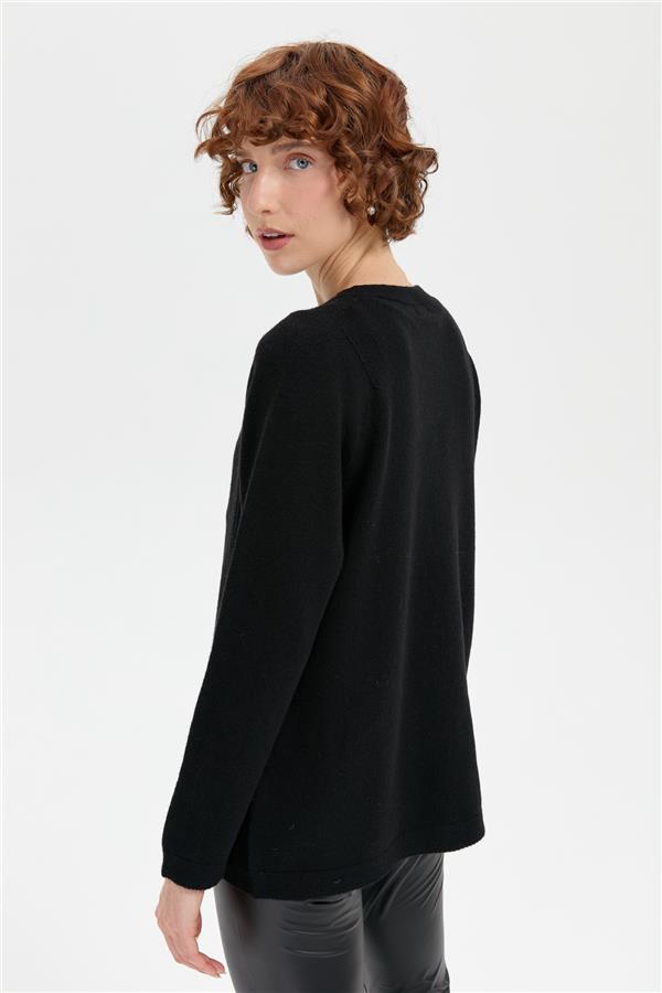 Kadın Sıfır Yaka Dikişsiz Önü Selanik Baklavalı Yün Kazak Siyah