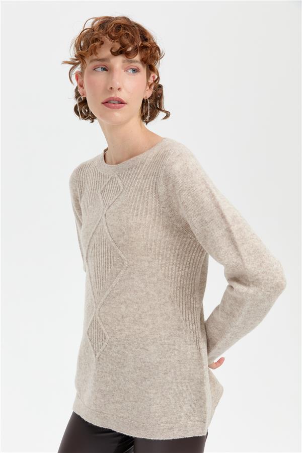 Kadın Sıfır Yaka Dikişsiz Önü Selanik Baklavalı Yün Kazak V.Bej