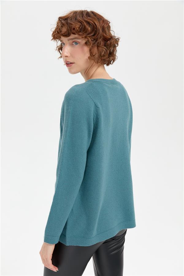 Kadın Sıfır Yaka Dikişsiz Önü Selanik Baklavalı Yün Kazak M.Yeşili