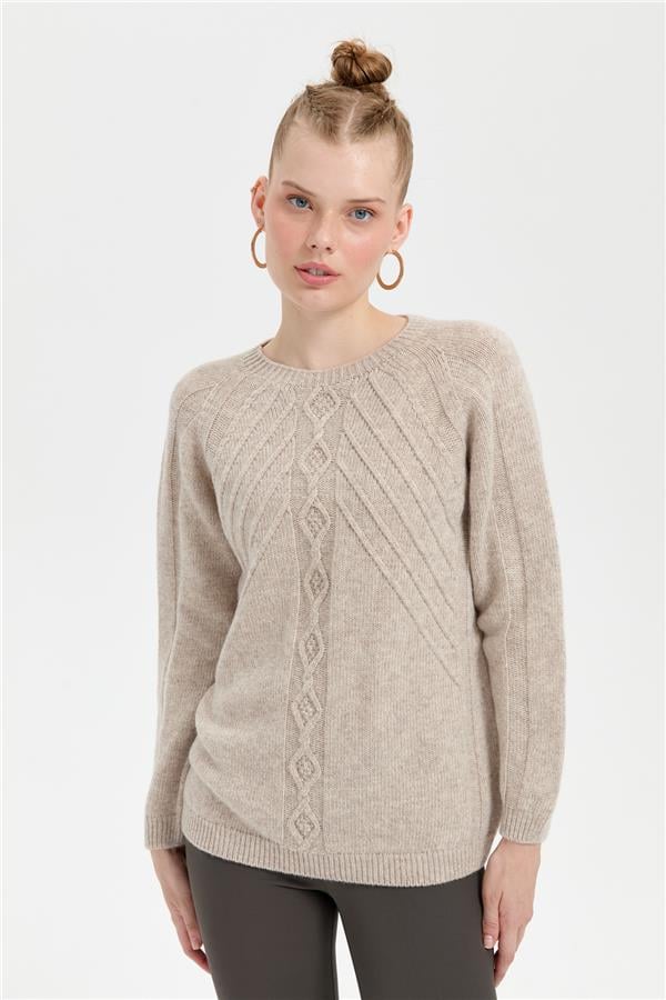 Kadın Sıfır Yaka Dkişsiz Önü Yürütmeli Yün Kazak V.Bej