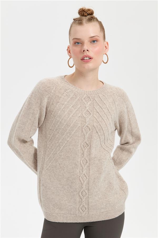 Kadın Sıfır Yaka Dkişsiz Önü Yürütmeli Yün Kazak V.Bej