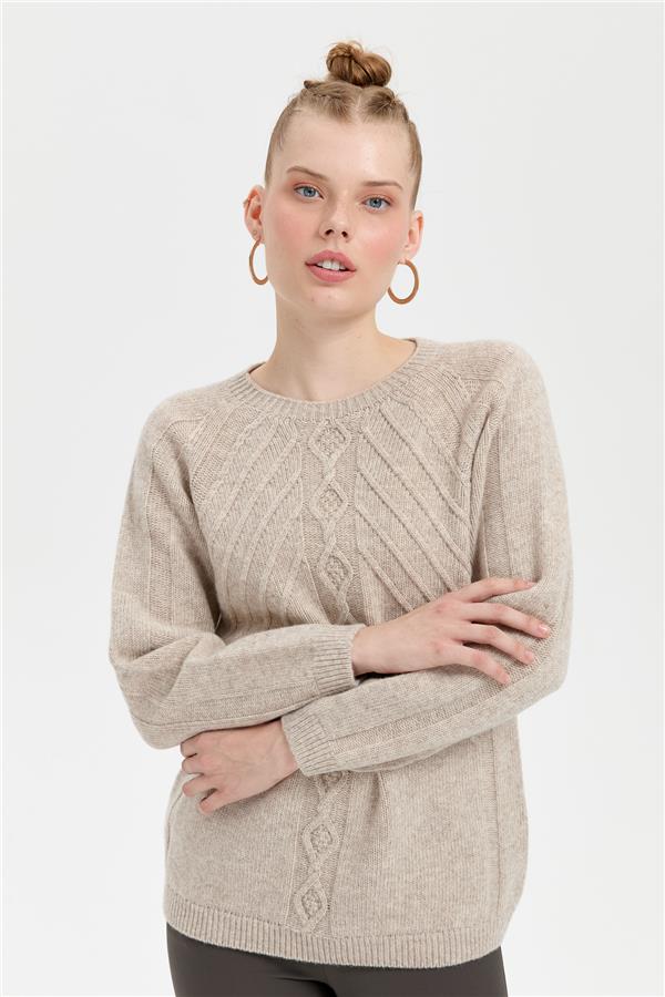 Kadın Sıfır Yaka Dkişsiz Önü Yürütmeli Yün Kazak V.Bej