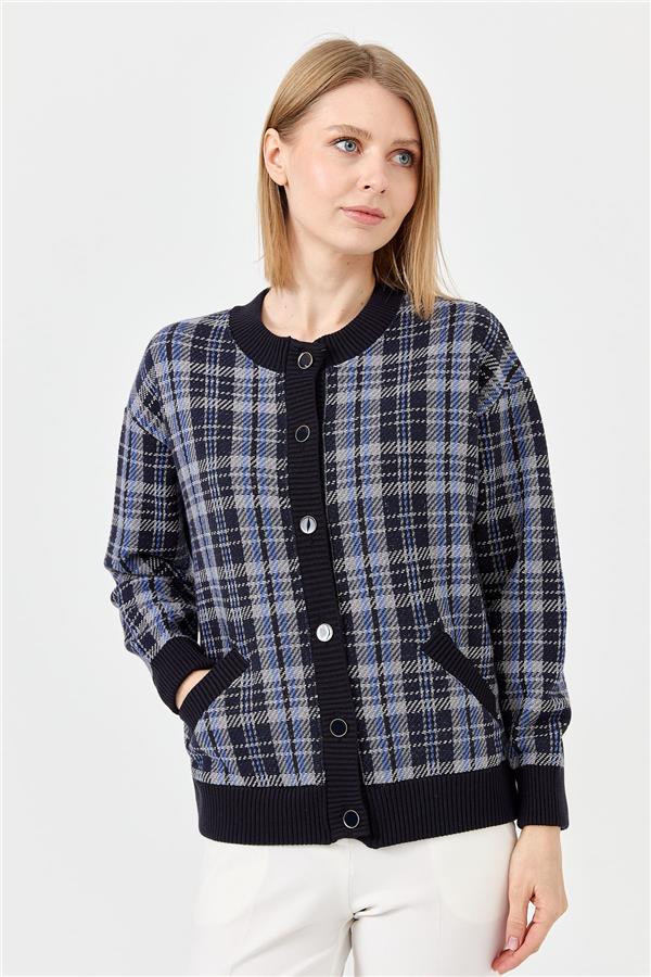 Женский короткий жакет с круглым вырезом в клетку темно синий