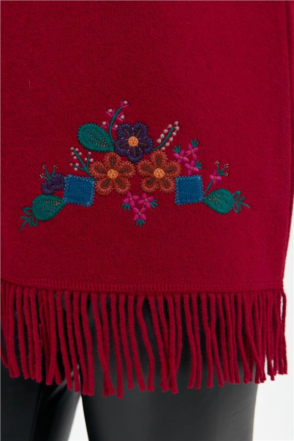 Kadın Sıfır Yaka Eteği İşlemeli Yün Yelek V.Çürüğü