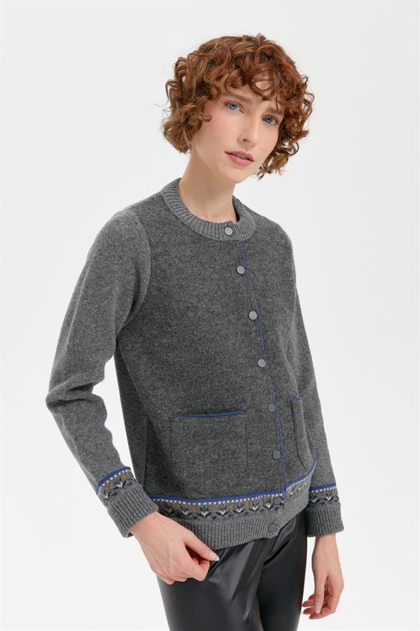 Kadın Sıfır Yaka Eteği ve Kol Ucu Desenli Yün Ceket Füme