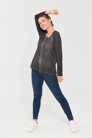 Женский трикотажный жакет на молнии черного цвета