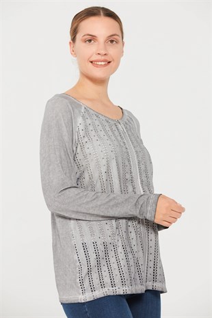 Женский трикотажный жакет на молнии серого цвета