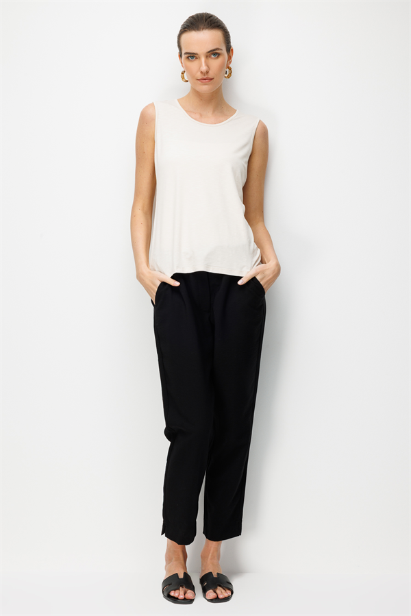 Kadın Sıfır Yaka Flamlı Kumaş Basic Askılı Tshirt Bej