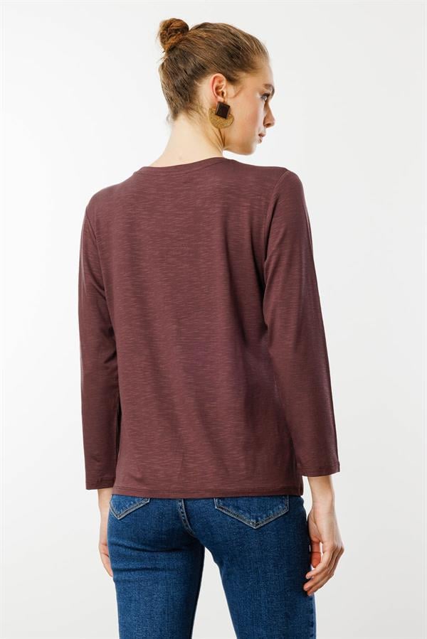 Kadın Sıfır Yaka Flamlı Kumaş Basic Penye Bluz Kahve