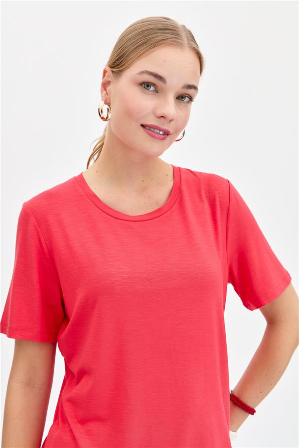 Женская футболка из чесаного хлопка с круглым вырезом