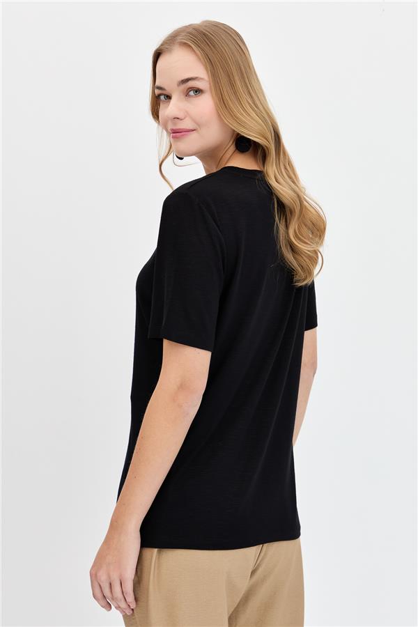 Kadın Sıfır Yaka Flamlı Kumaş Penye Tshirt Siyah