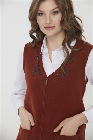 Женский шерстяной жилет с круглым вырезом отделкой на кармане, коричневый 