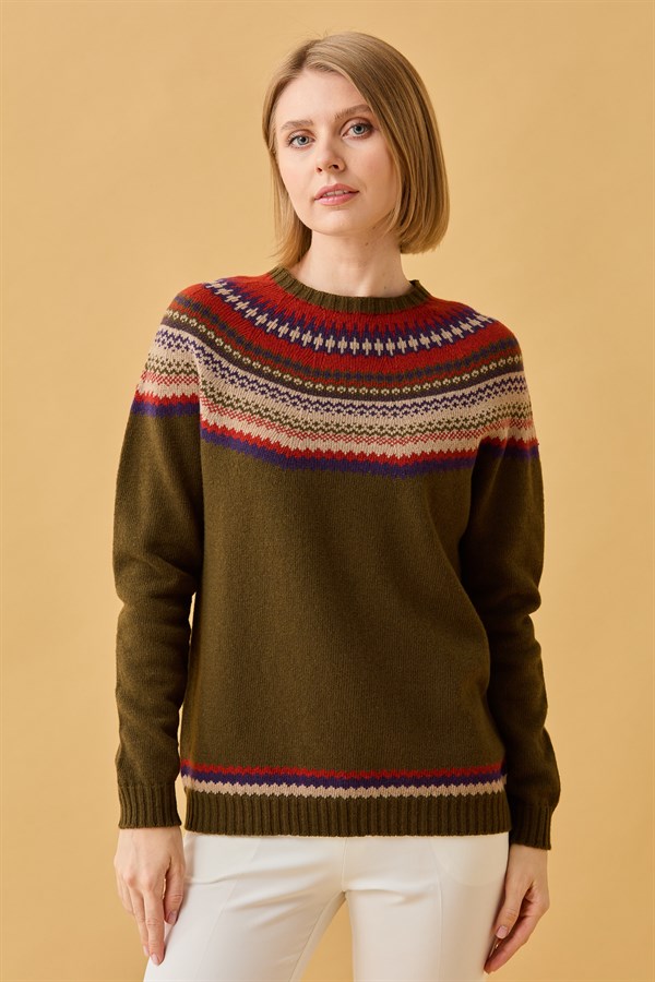 Женский шерстяной свитер с круглым вырезом и отделкой, светло зеленый