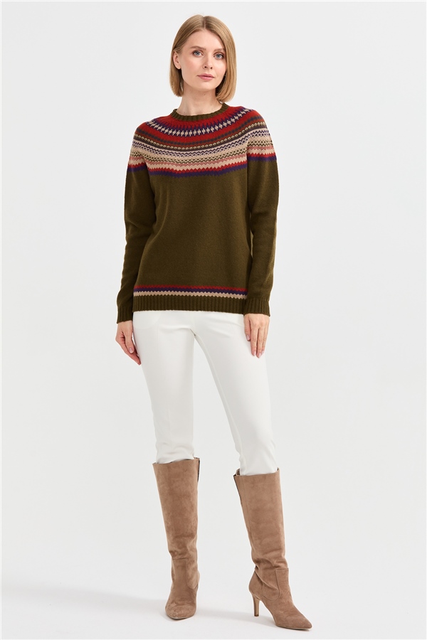 Женский шерстяной свитер с круглым вырезом и отделкой, светло зеленый