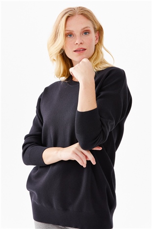 Женская блузка с круглым вырезом синяя