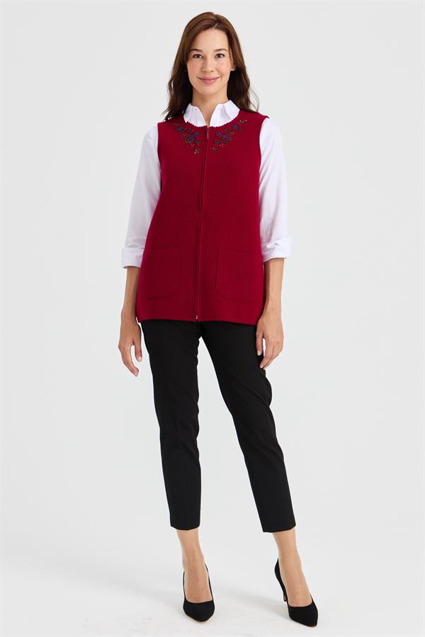 Женский шерстяной жилет с кружевной вышивкой и нулевым воротником