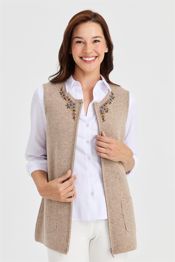 Kadın Sıfır Yaka Kenarı Dantel İşlemeli Yün Yelek K.Bej