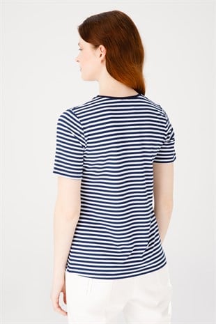 Kadın Sıfır Yaka Kısa Kol Çiçek Baskılı Çizgili Penye Bluz Lacivert