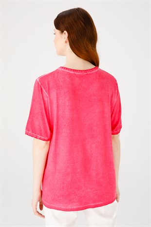 Kadın Sıfır Yaka Kısa Kol Deri İşlemeli Penye Bluz Fuşya