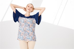 Womens Crew Neck Blouse Indgo